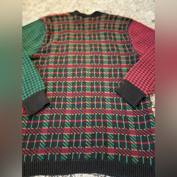 Susan Bristol Multicolor Animal Pattern Cardigan - Picture 8 of 10